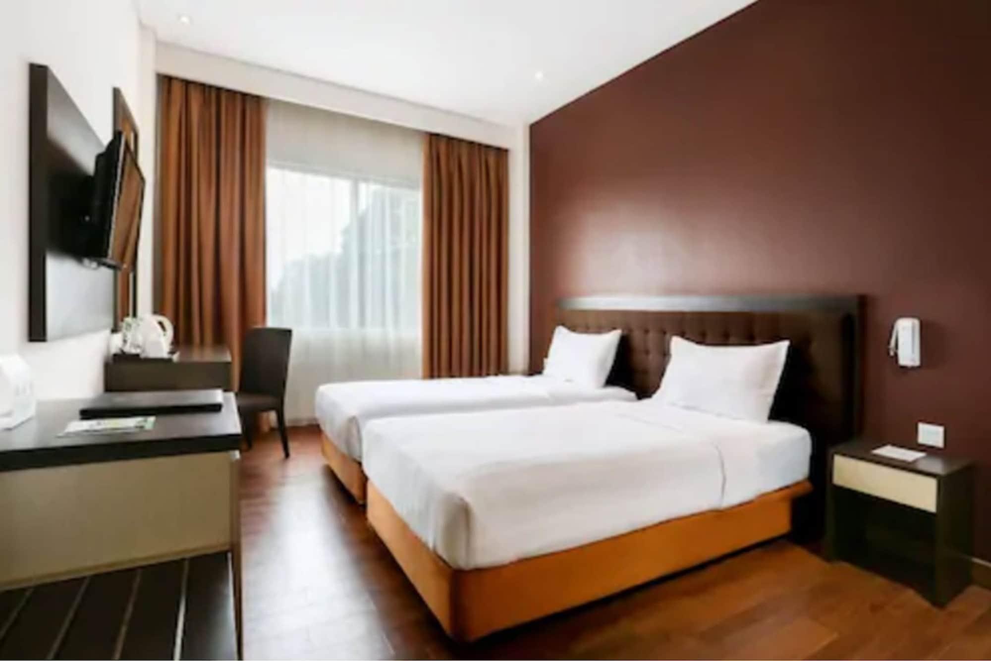 Laras Asri Resort & Spa Salatiga Exterior photo
