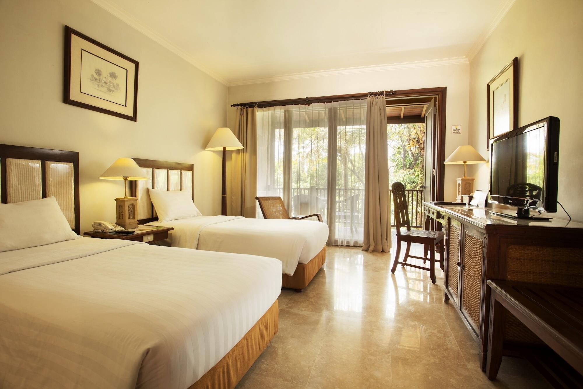 Laras Asri Resort & Spa Salatiga Exterior photo